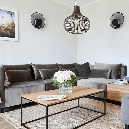 Haus Ostsee * Goehren (Ruegen)